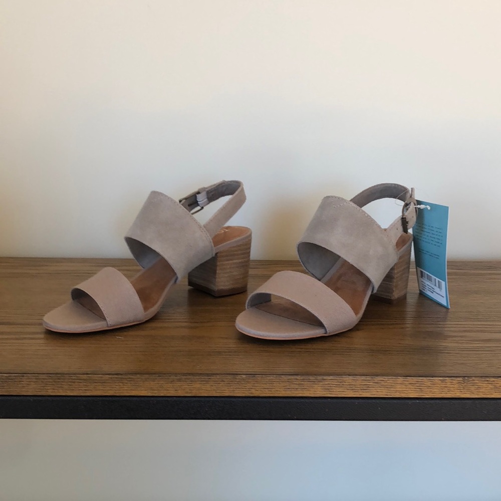 TOMS Women’s Poppy Sandals